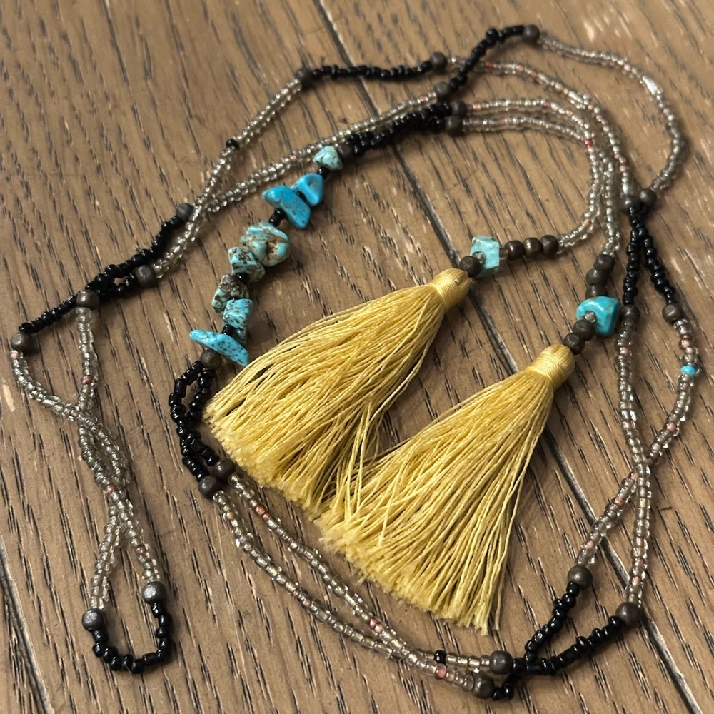🐚🌺4x Bali Vibrant Blue Tassel Necklaces